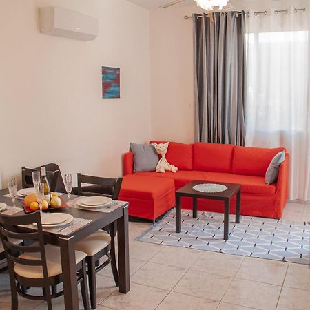 Paphos Cozy 1 Bedroom Apartment In Walking Distance To The Municipal Beach מראה חיצוני תמונה