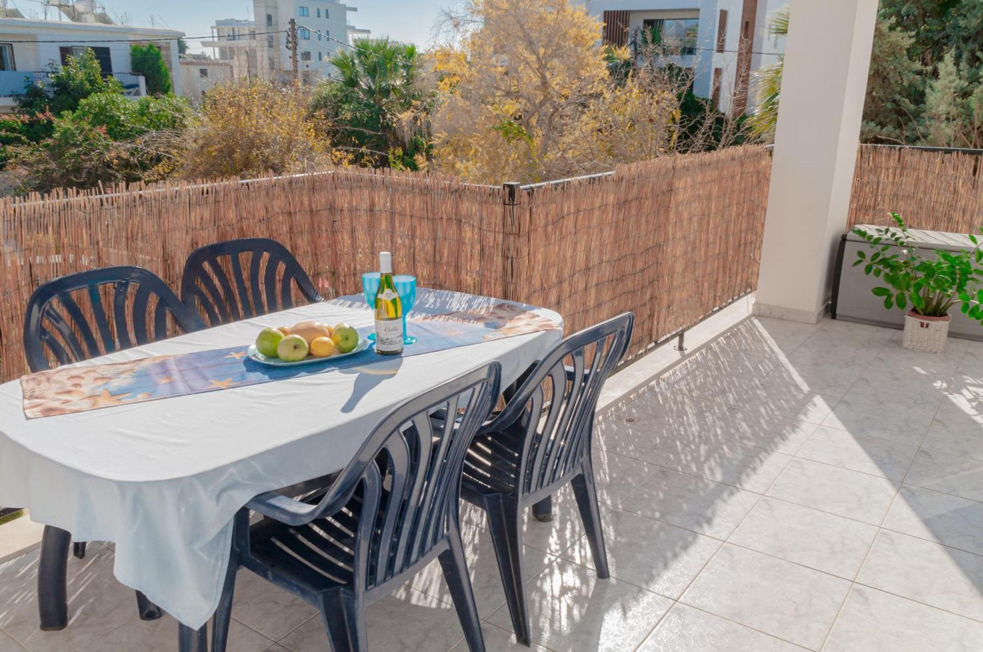 Paphos Cozy 1 Bedroom Apartment In Walking Distance To The Municipal Beach מראה חיצוני תמונה