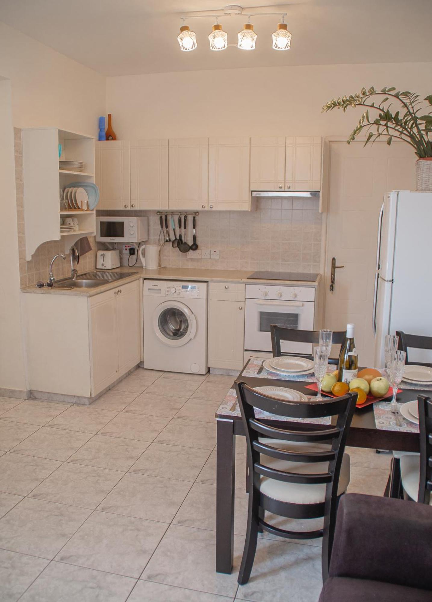 Paphos Cozy 1 Bedroom Apartment In Walking Distance To The Municipal Beach מראה חיצוני תמונה